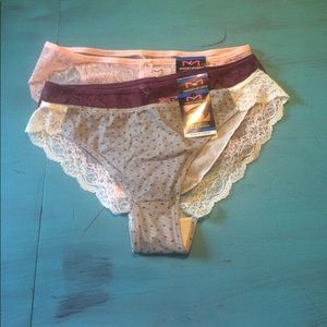 ❗️CLOSET CLEAR OUT❗️Maidenform Panty Bundle